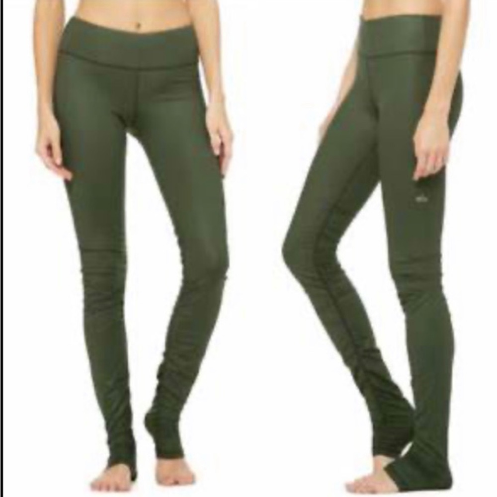 Alo Ruched Jogger/ Yoga Pants M